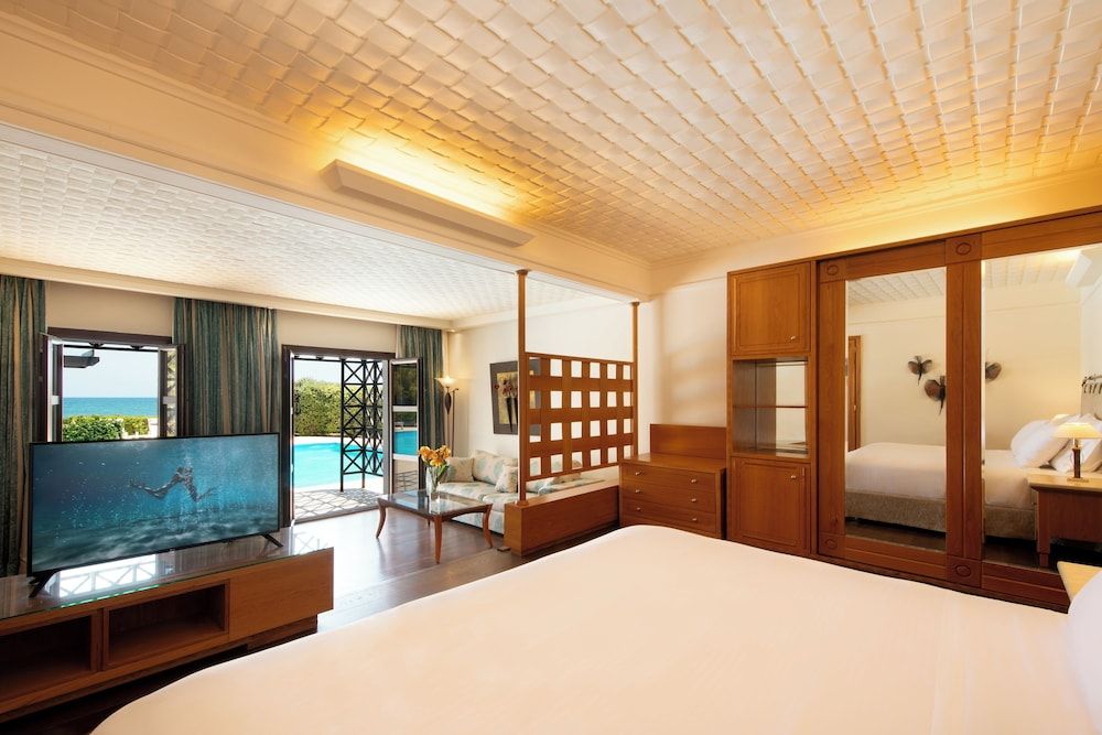 Mitsis Royal Mare Presidential Suite, Private Pool, Sea Facing 3