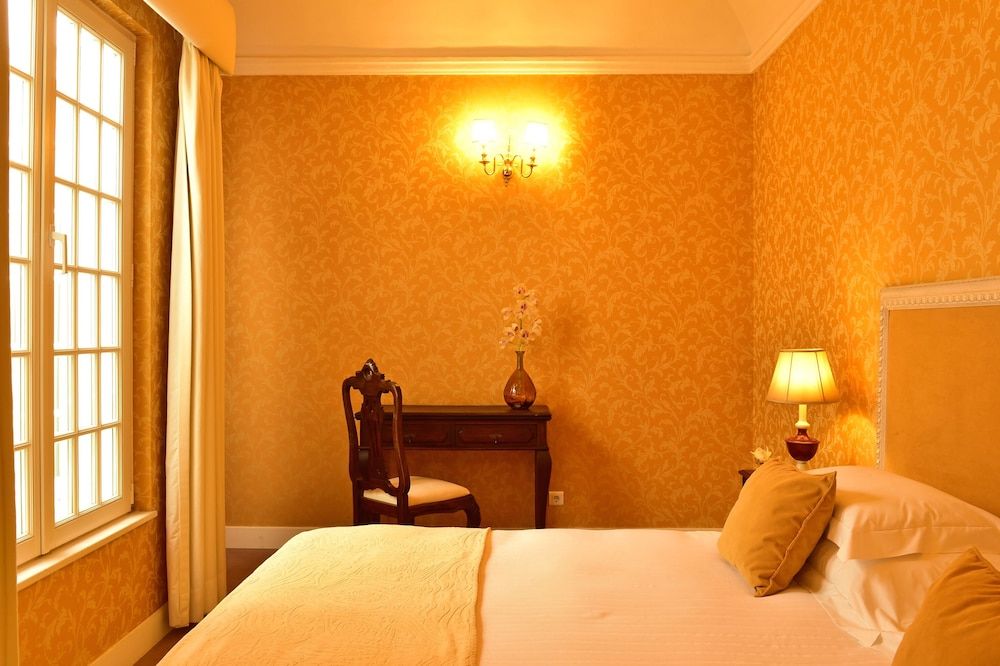 Pousada Convento de Evora - Historic Hotel Suite 2