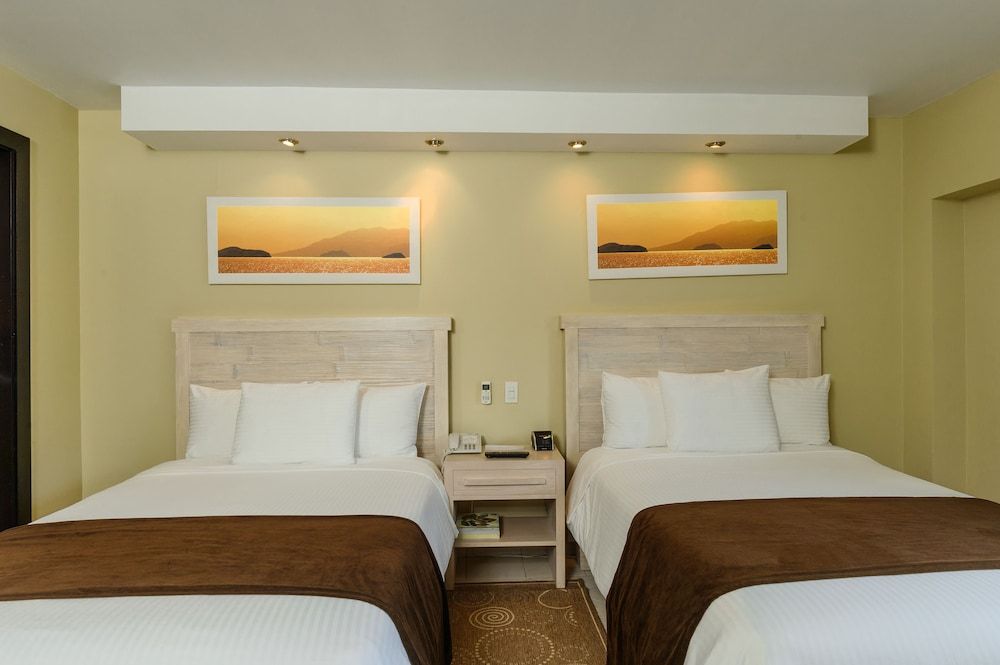Standard Room, 2 Double Beds