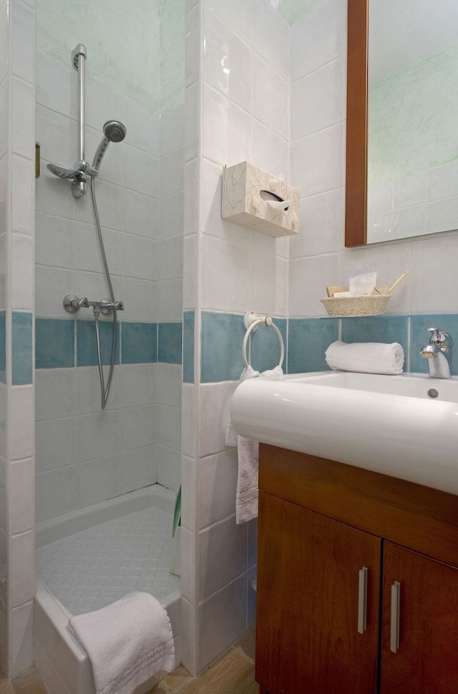 Basic Single Room