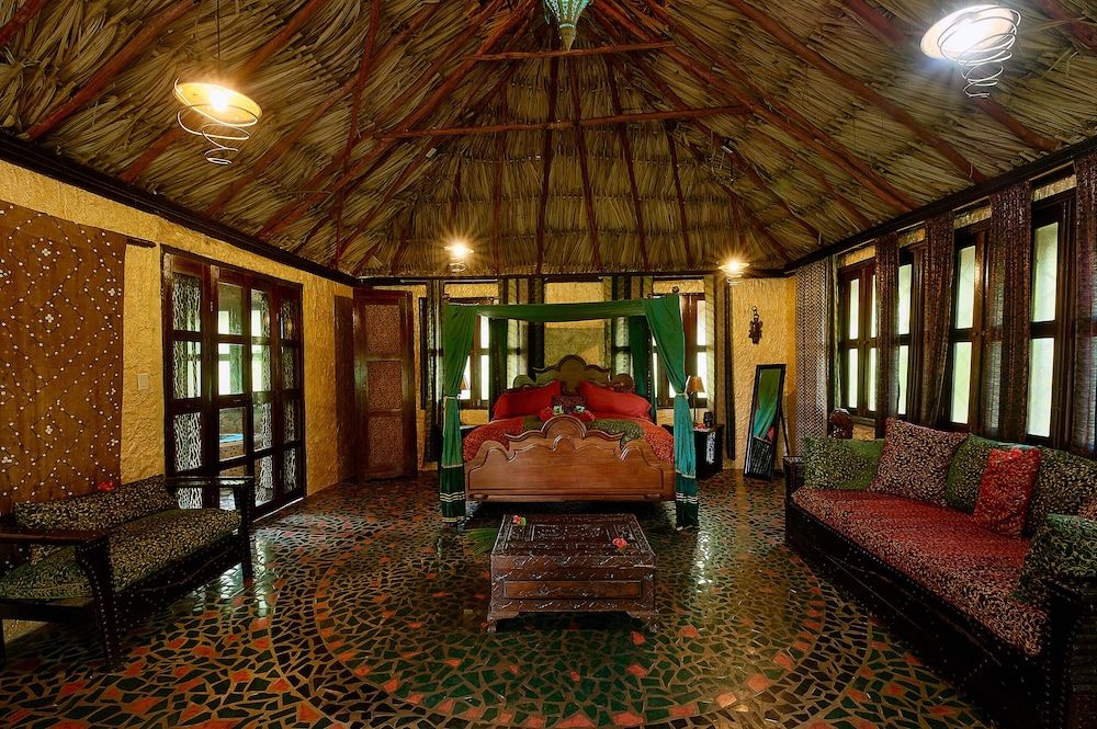 Abezza Resort And Adventure Spa Honeymoon Bungalow, 1 Bedroom, Non Smoking, Hot Tub 3