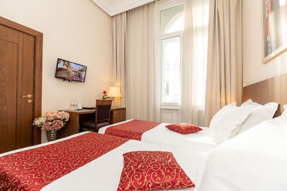 Palace Hotel Comfort Twin Room