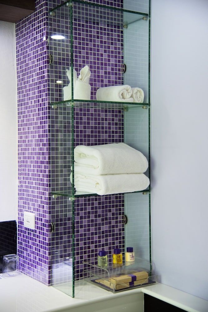 undefined The L Resort 9