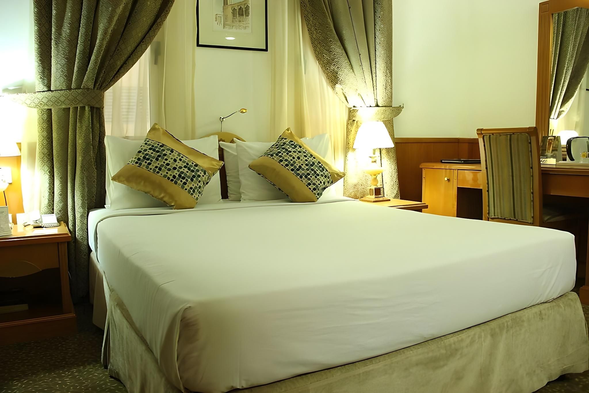 Zain International Hotel Standard Double Room 12