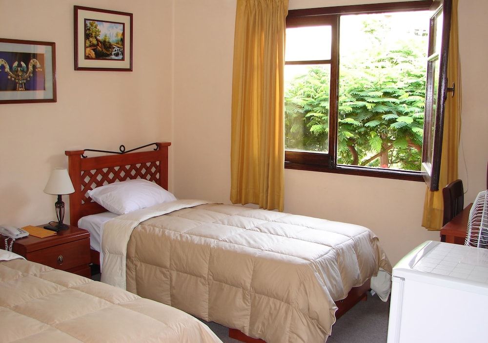 Bayview Hotel Twin Room 2