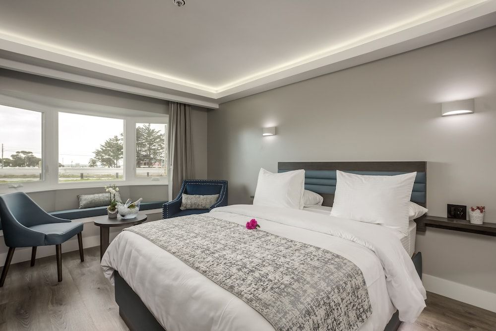 undefined Harbor View Inn 8