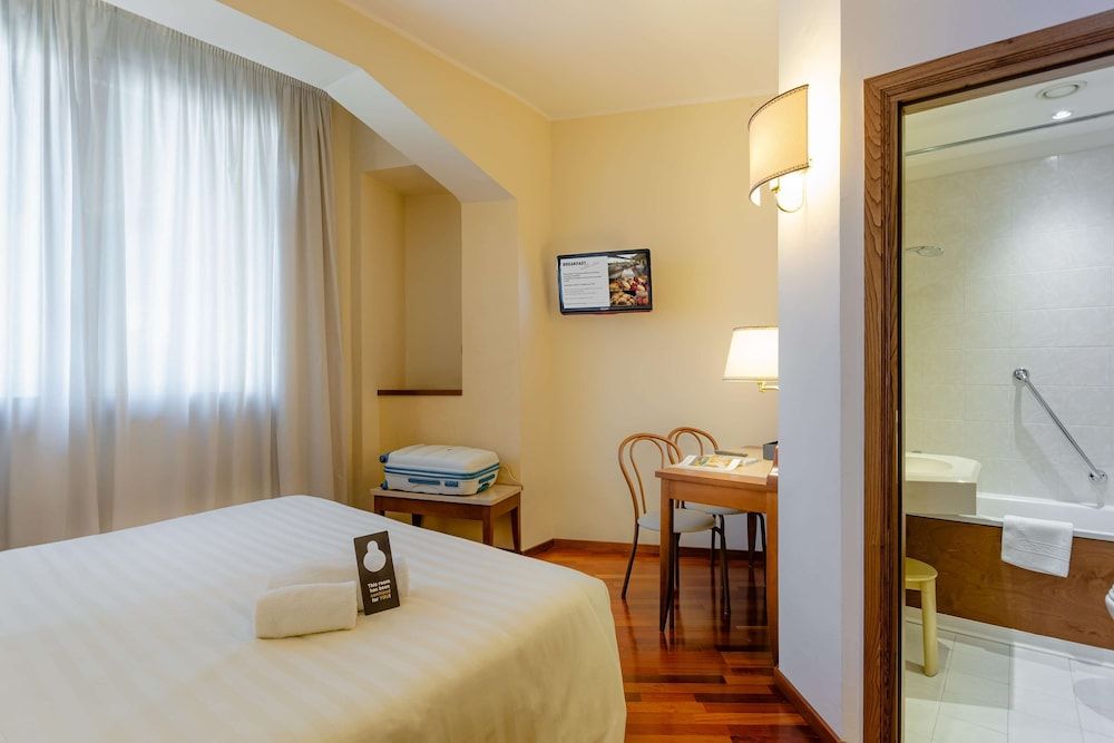 undefined B&B Hotel Firenze Pitti Palace al Ponte Vecchio 10