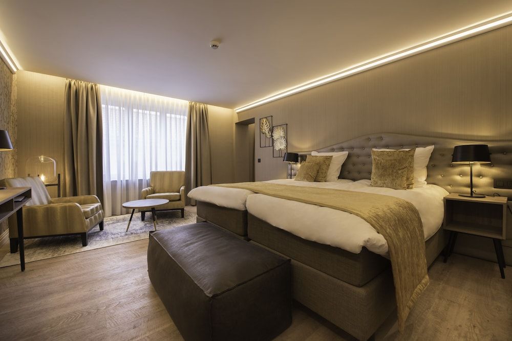 undefined Hotel Acacia 10