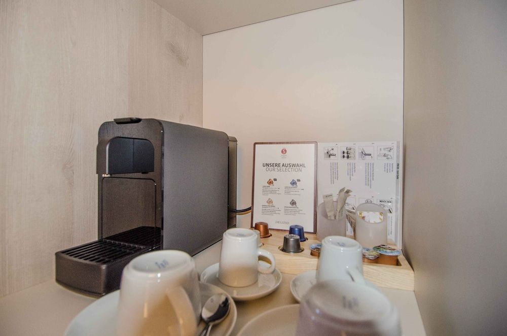 Sunstar Hotel Grindelwald Double Room (Standard Eiger) 5