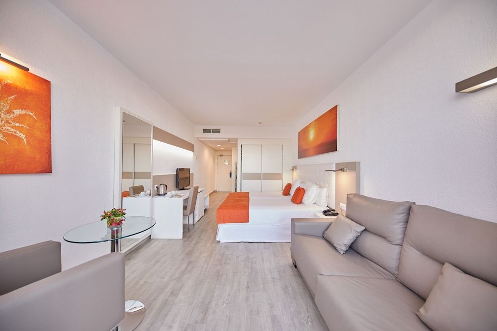 Superior Triple Room (3 Adults)