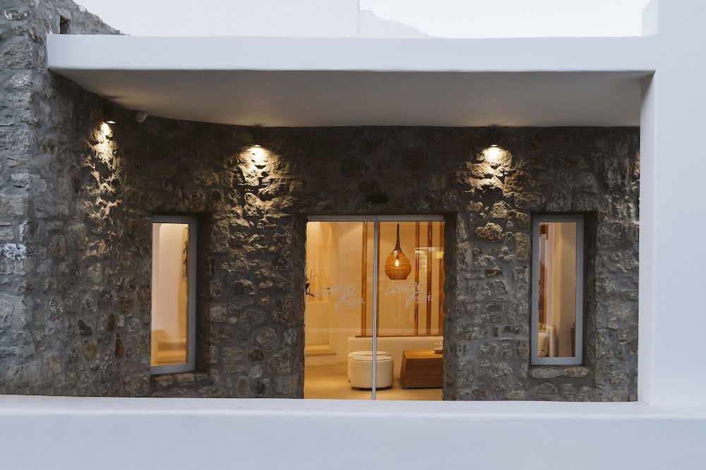 undefined Argo Hotel 6