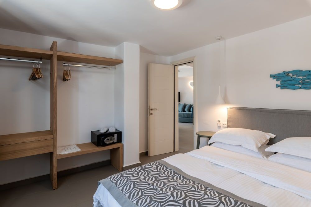 undefined Argo Hotel 3
