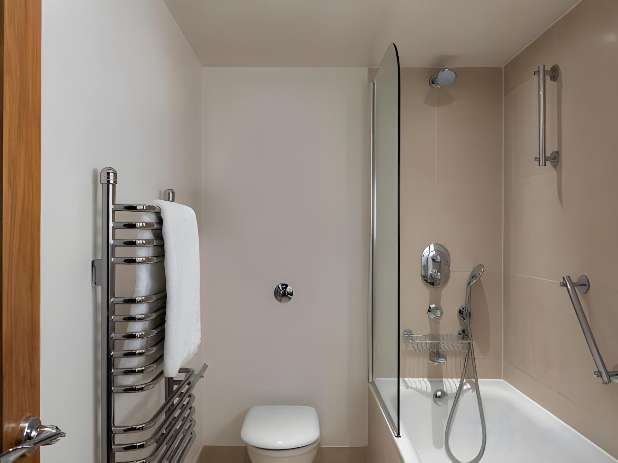 The Cavendish Hotel Eastbourne  Twin Room 3