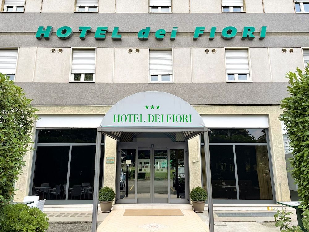 undefined Hotel Dei Fiori 2