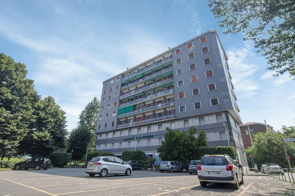 undefined Hotel Dei Fiori 4