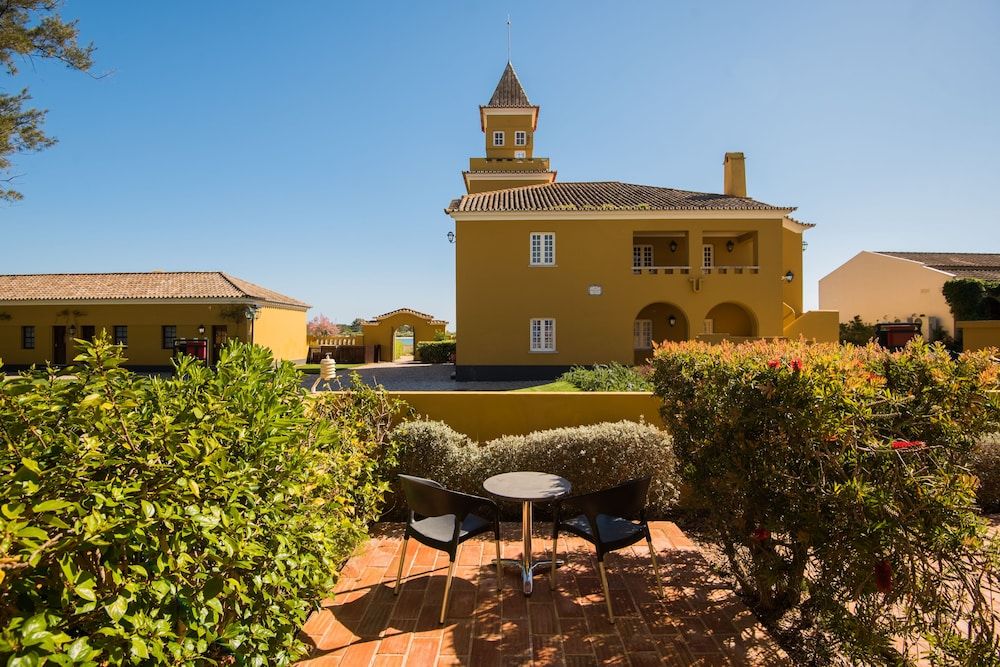 Eco Hotel Vila Galé Albacora Family Room 5