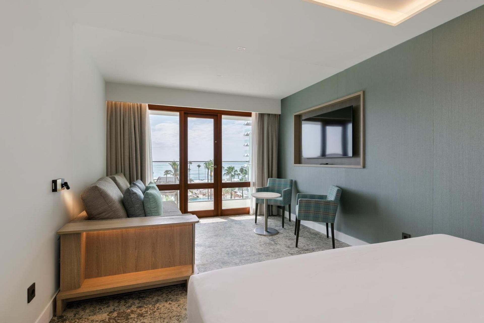 Sol Torremolinos - Don Pablo Family Junior Suite Sea View 3