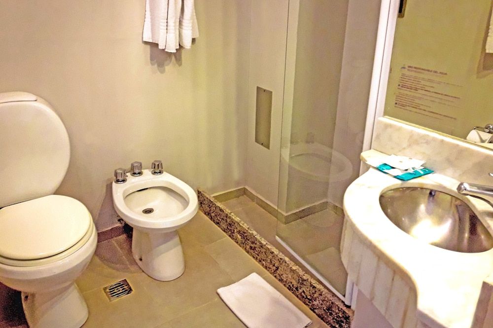 Hotel Internacional Standard Double Room 4