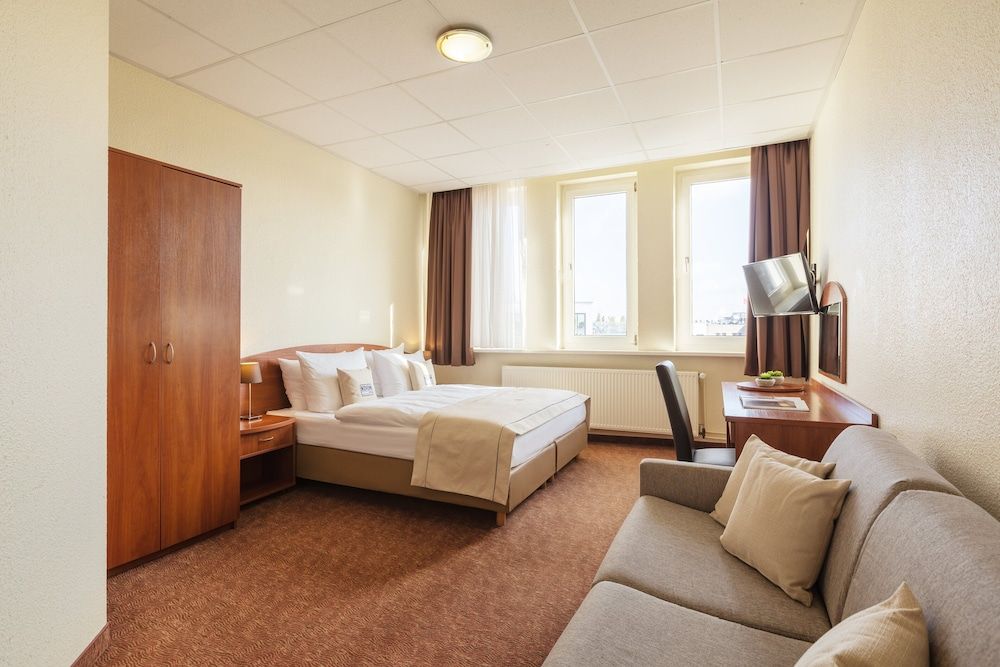 undefined Hotel Hamburg 3