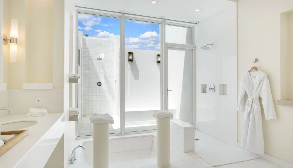 Aurora Anguilla Resort & Golf Club Five Bedroom Garden Villa at Rendezvous Beach 8