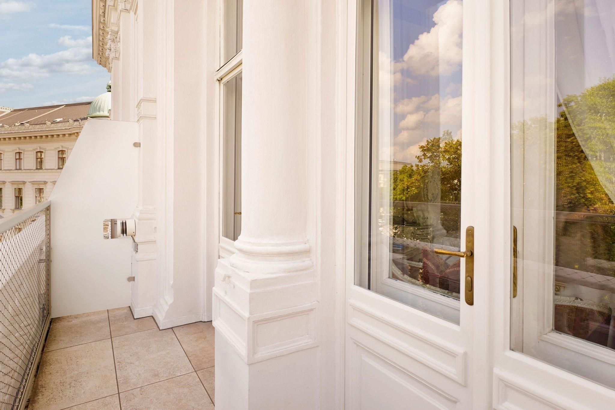 Imperial Junior Suite, Smaller Suite, 1 King