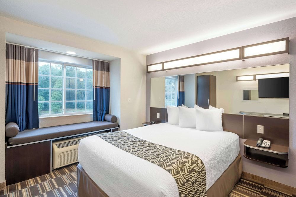 Studio Suite, 1 Queen Bed, Non Smoking