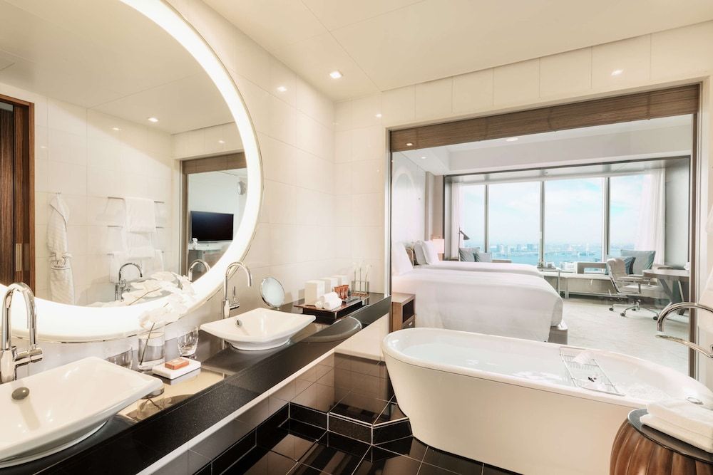 Executive Twin Room with Bay View