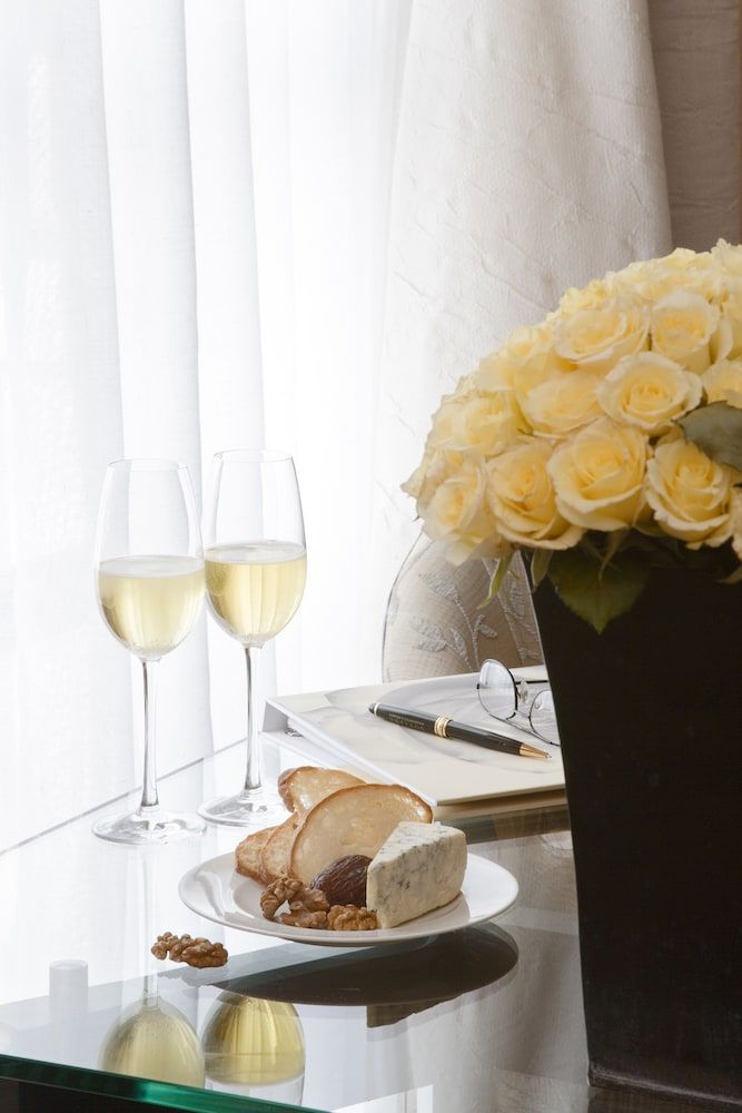 undefined Sofitel Queenstown Hotel & Spa 8