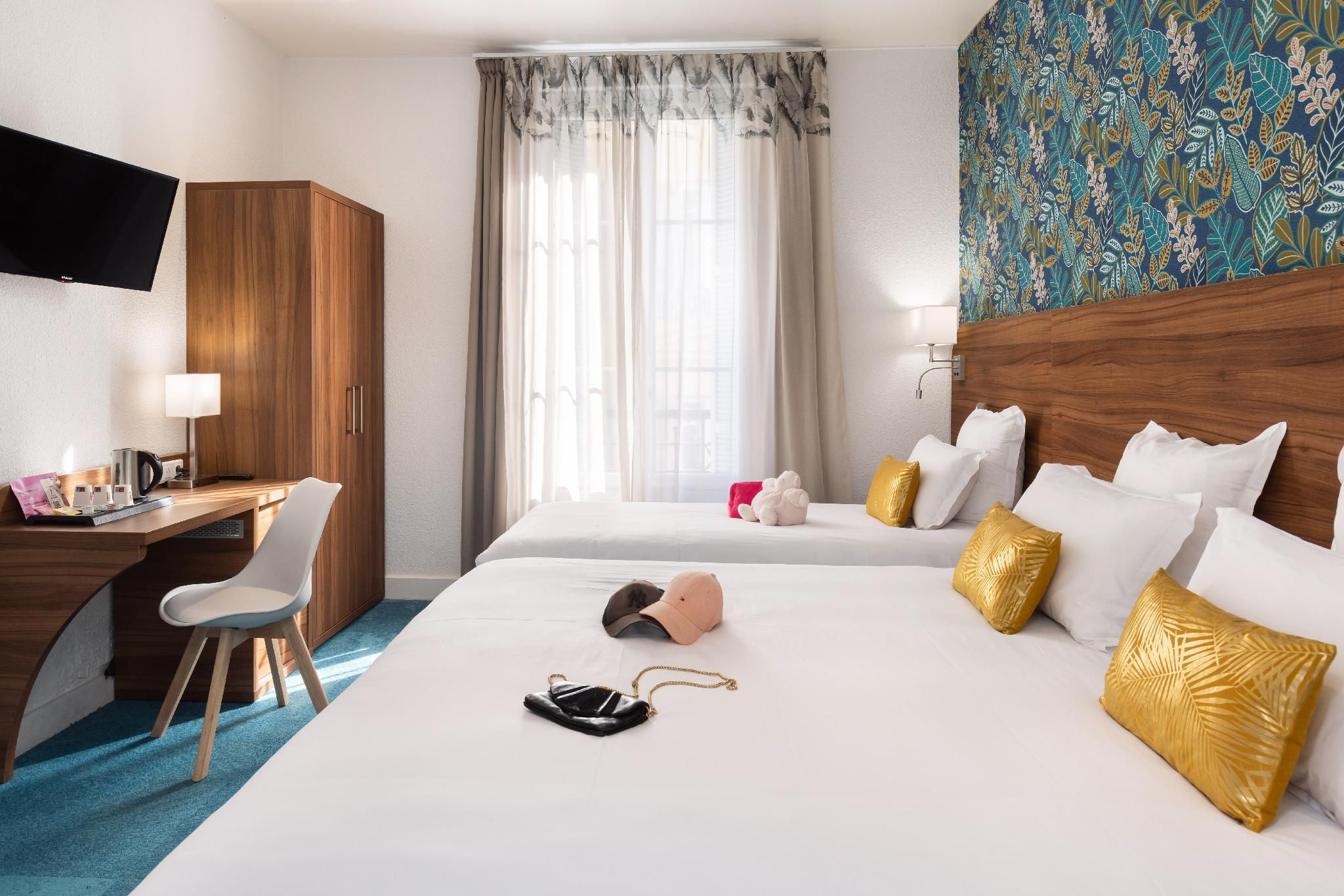 Triple Superior Room