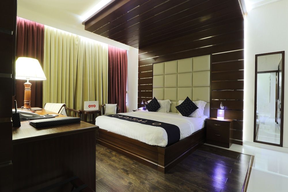 undefined Queen Palace Hotel