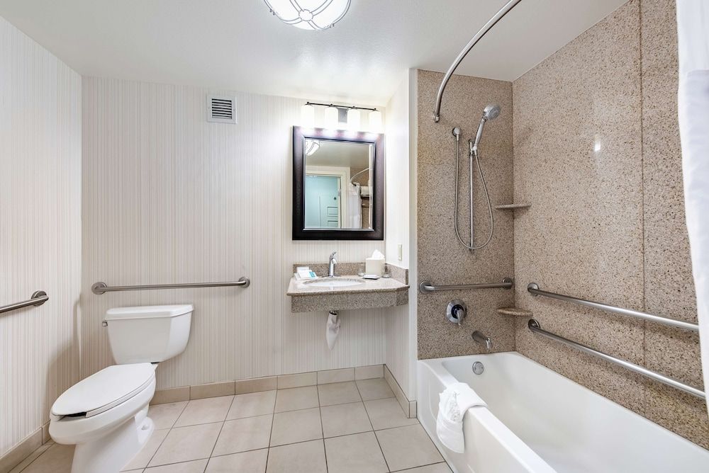 Suite, 1 King Bed, Jetted Tub