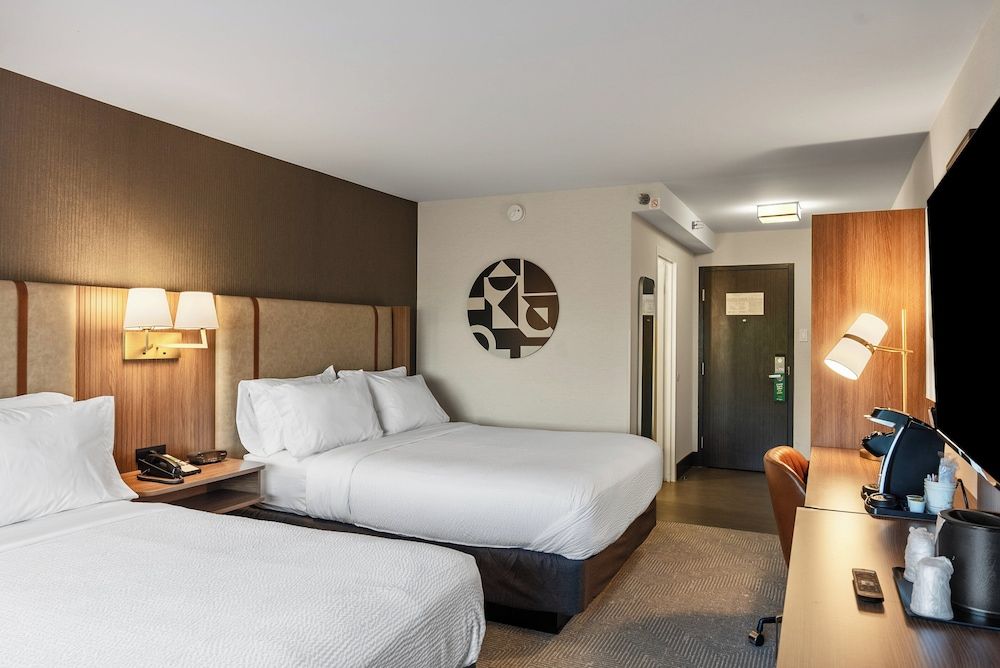 undefined Holiday Inn Niagara Falls State Park Entry by IHG 5