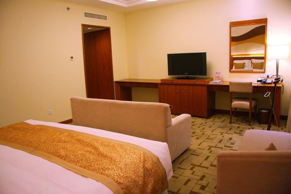 undefined Jianguo Garden Hotel 5