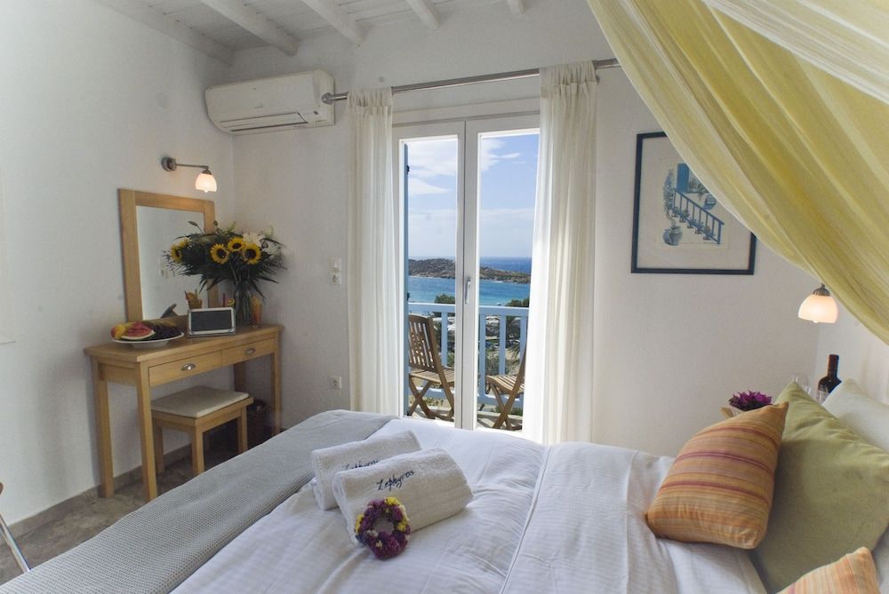 undefined Zephyros Hotel