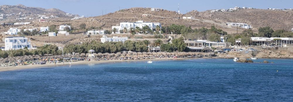 undefined Zephyros Hotel 8