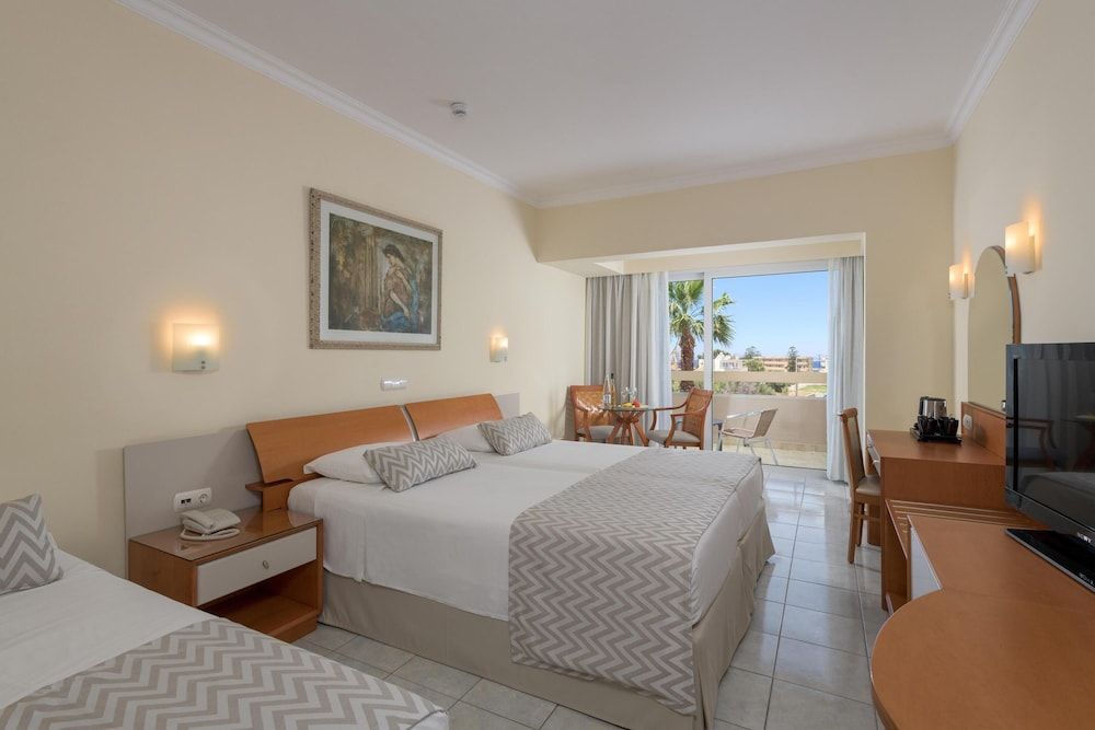 Standard Room, Garden View