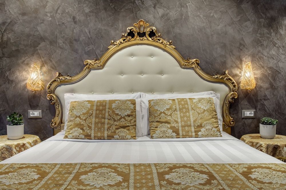 Hotel Pausania Quadruple Room 2