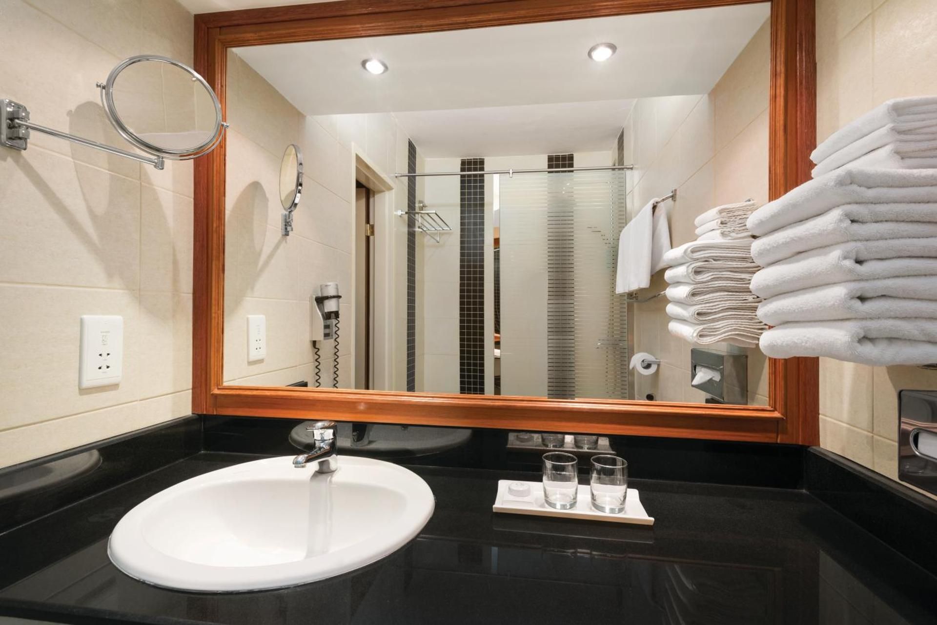 undefined Ramada by Wyndham Bahrain 10