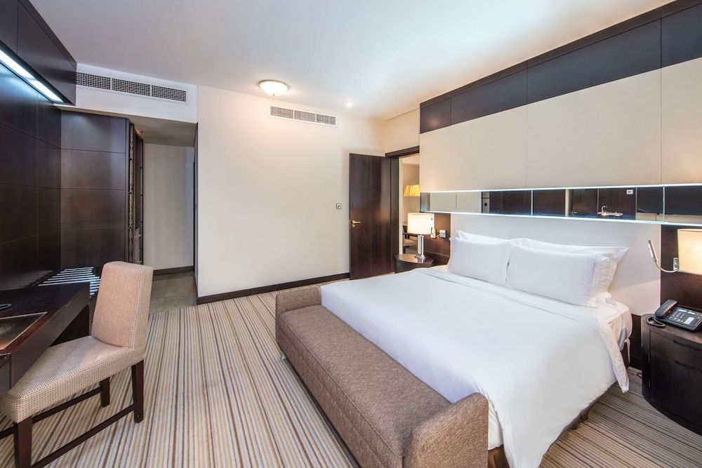 undefined Radisson Blu Hotel Doha 10