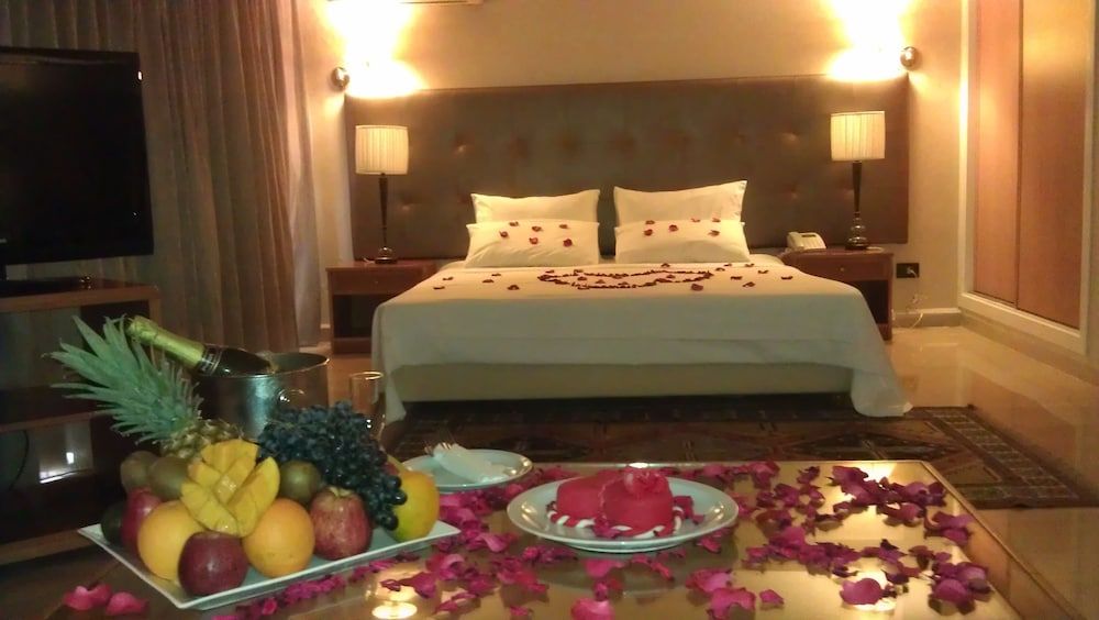 undefined Charles Hotel 8