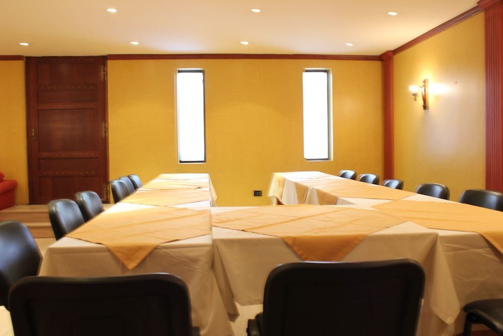 undefined Charles Hotel 9