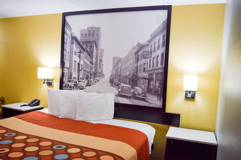 Standard Room, 1 King Bed