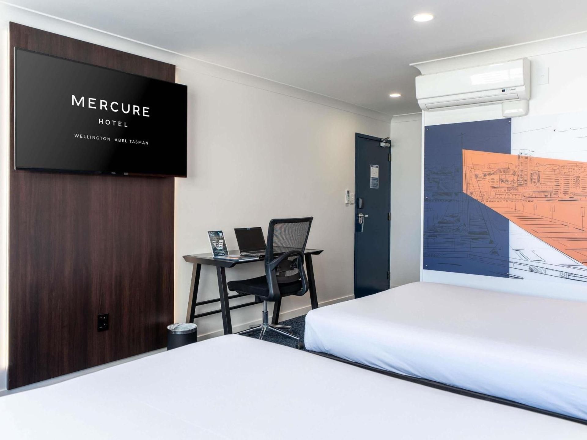 Mercure Wellington Abel Tasman Executive room with 2 double beds 2