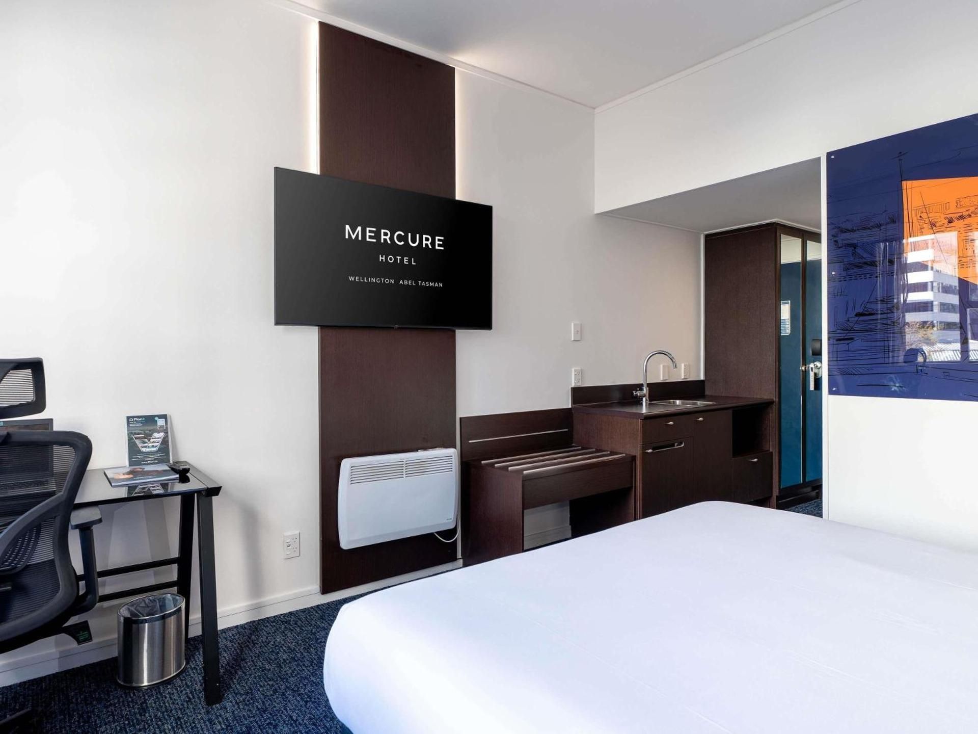 Executive Queen Room