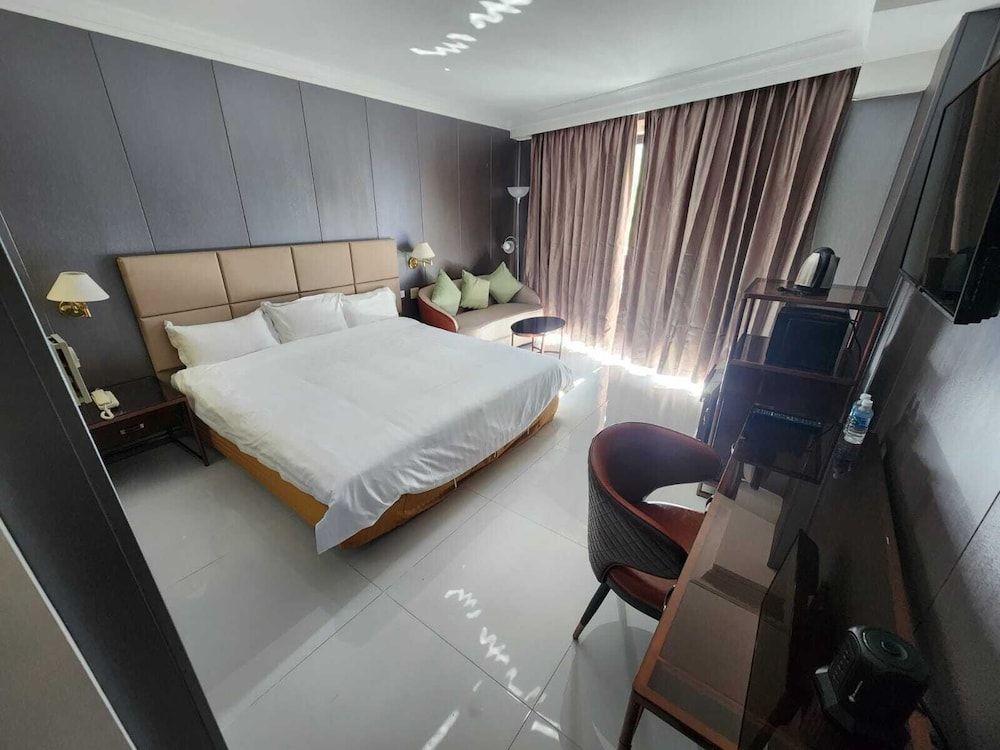 Royal Orchid Guam Hotel Superior King