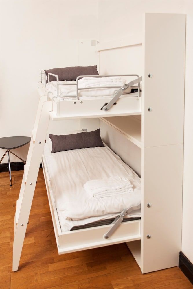 Best Western Hotel Baltic Family Room, 2 Twin Beds, Non Smoking 8