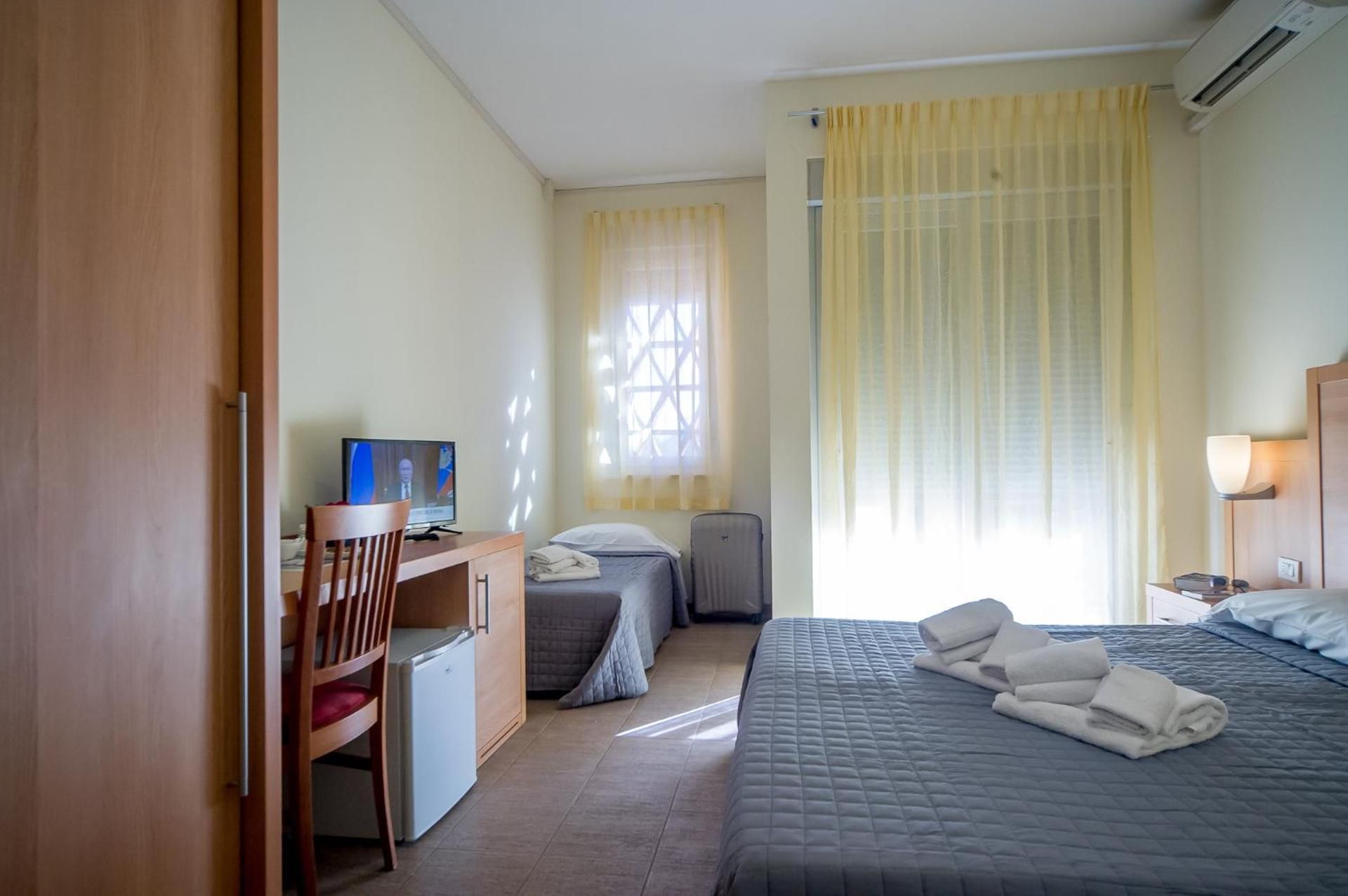 Hotel Foresteria Volterra Small Double Room 2