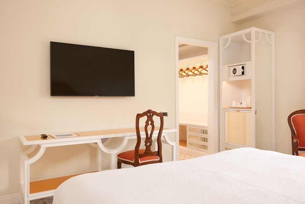 Grand Hotel De La Ville Standard Double or Twin Room, Balcony 6