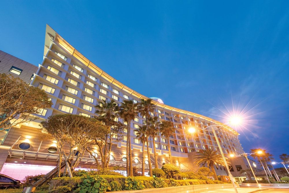 undefined Ramada Plaza Jeju Ocean Front 3