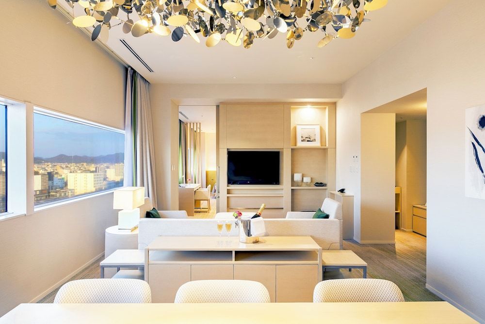 Hotel Nikko Himeji Suite 4